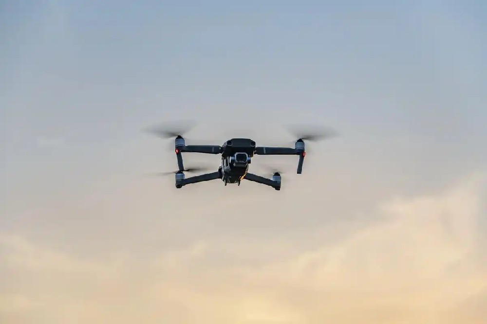 理士電池，無人機與無人設備背后的動力革新者